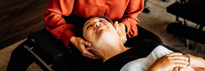 Chiropractor Fullerton CA Paris de Grasse Neck Adjustment Chiropractor Fullerton CA Paris de Grasse Neck Adjustment